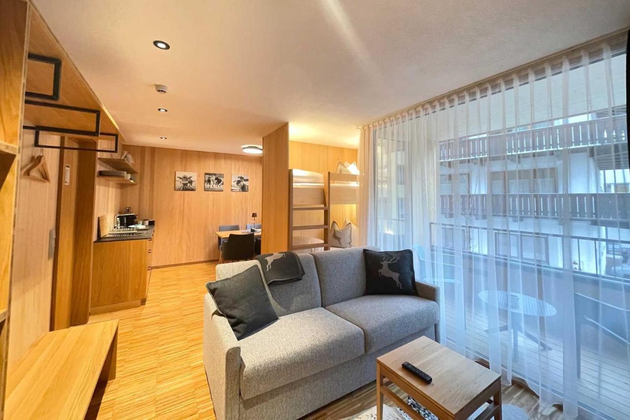 Quality Hosts Arlberg - Alptyrol Appartements Sankt Anton am Arlberg Exterior photo