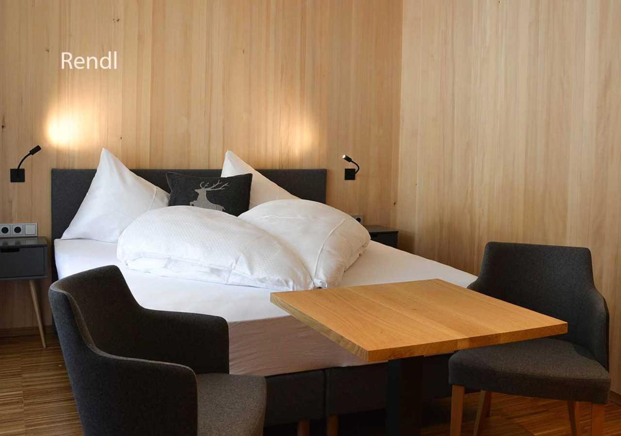 Quality Hosts Arlberg - Alptyrol Appartements Sankt Anton am Arlberg Exterior photo